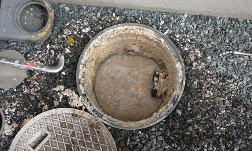 屋外排水管清掃作業（富士市）