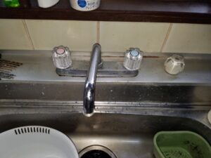 台所水栓水漏れ