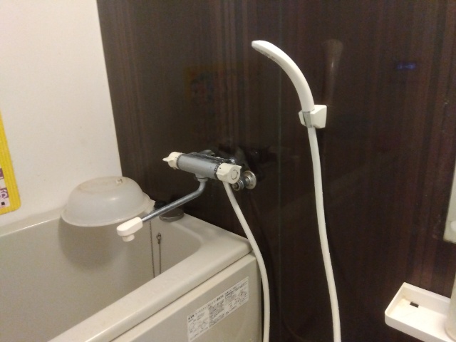 浴室水栓シャワーヘッド交換