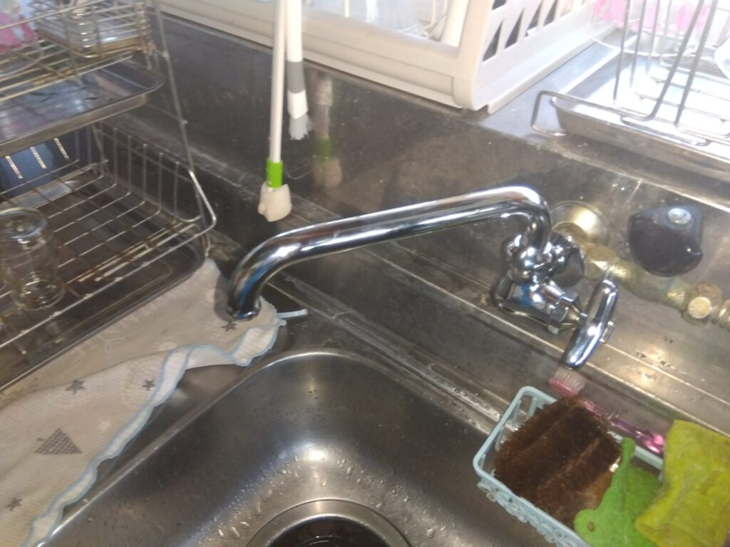 KVK　K10　横自在水栓