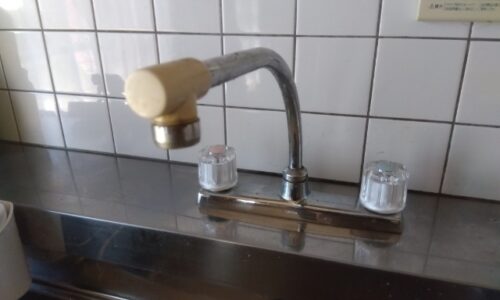 御前崎市池新田　台所水栓修理