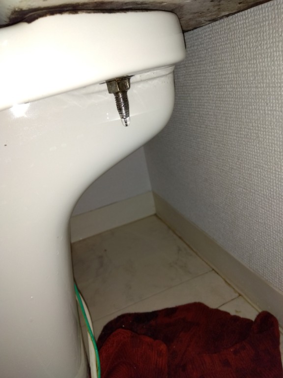 トイレタンク修理